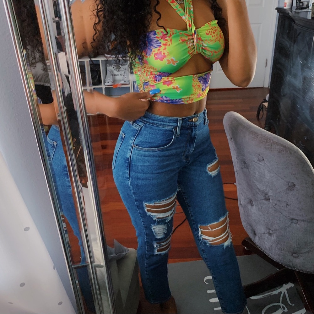 ripped mom jeans